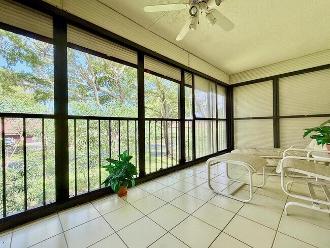 Building Photo - 10678 Ocean Palm Way