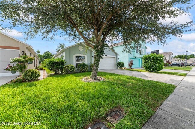 Building Photo - 2165 Redwood Cir