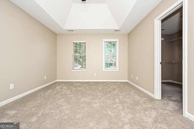 Building Photo - 176 Pine Branch Dr