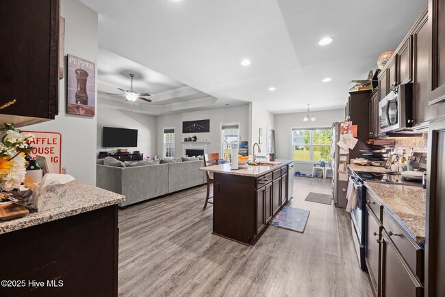 Building Photo - 1009 Kingfish Way