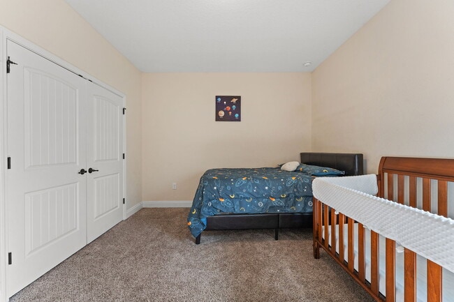 Building Photo - 5568 Micanopy Dr