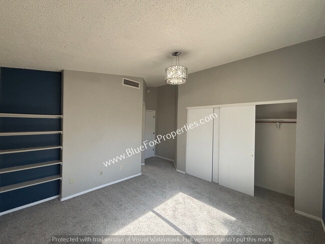 Building Photo - 4601 S Cornwall Dr
