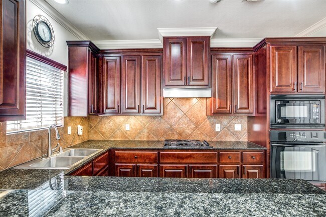 Building Photo - 5935 Turtle Beach Ln
