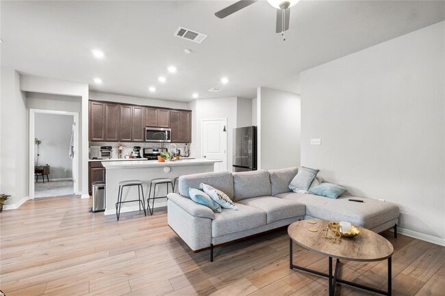 Building Photo - 11701 Copperstone Ave