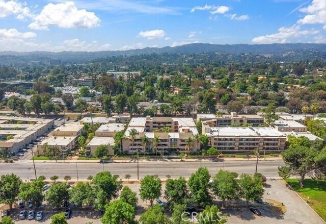 Building Photo - 17000 Burbank Blvd