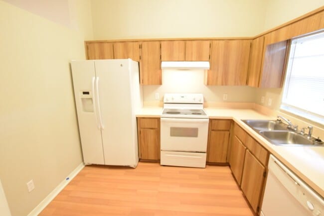 Building Photo - 120 N Cervidae Dr
