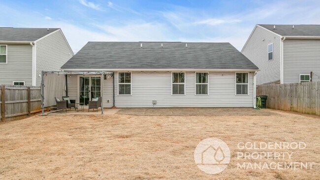 Building Photo - 333 Elwin Ln