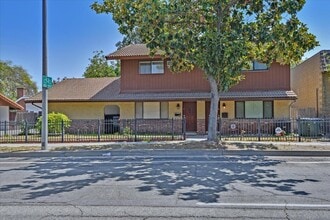 Building Photo - 2390 Corson St