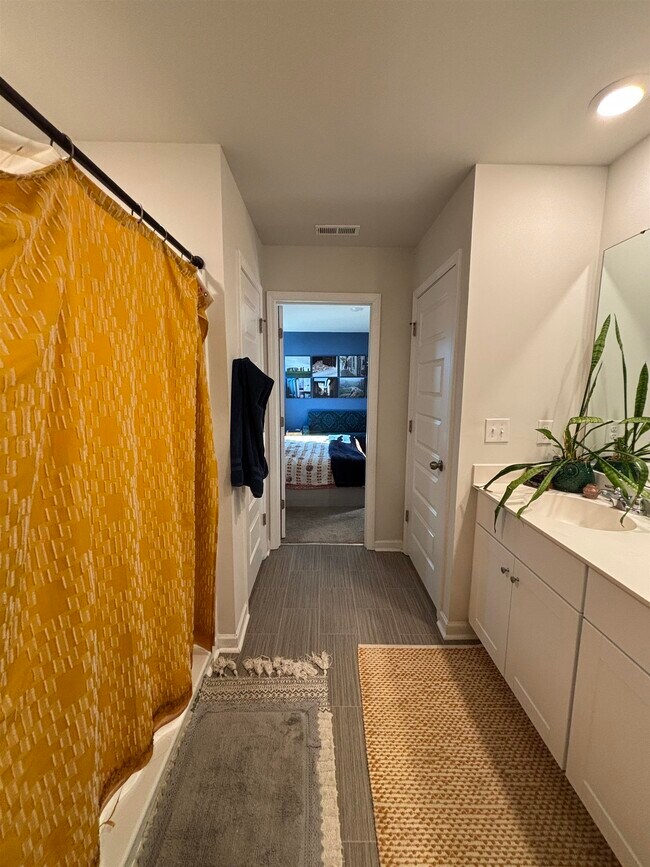 Building Photo - 523 Salty Pine Dr