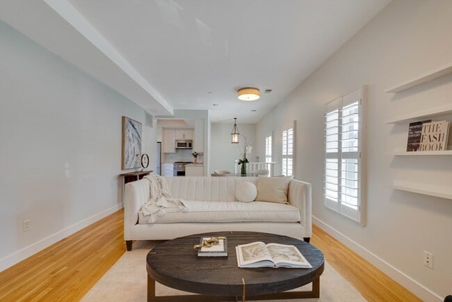 Building Photo - 242 Shawmut Ave