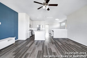 Building Photo - 7910 Needle Crk