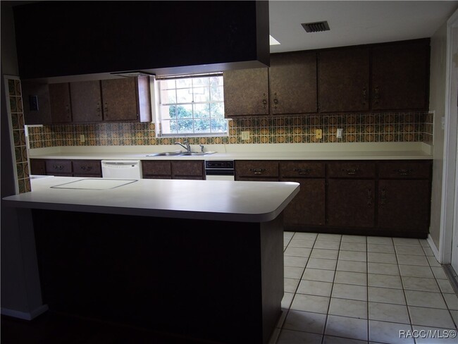 Building Photo - 5111 Magnolia Ridge Rd