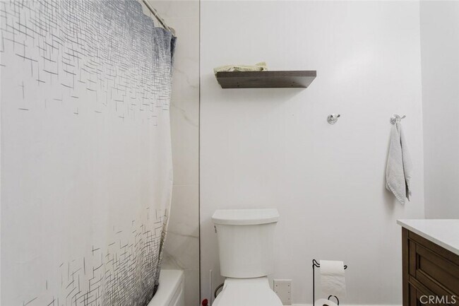 Building Photo - 23128 Calvello Dr