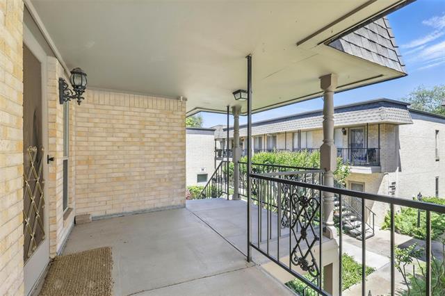 Building Photo - 4320 Bellaire Dr S