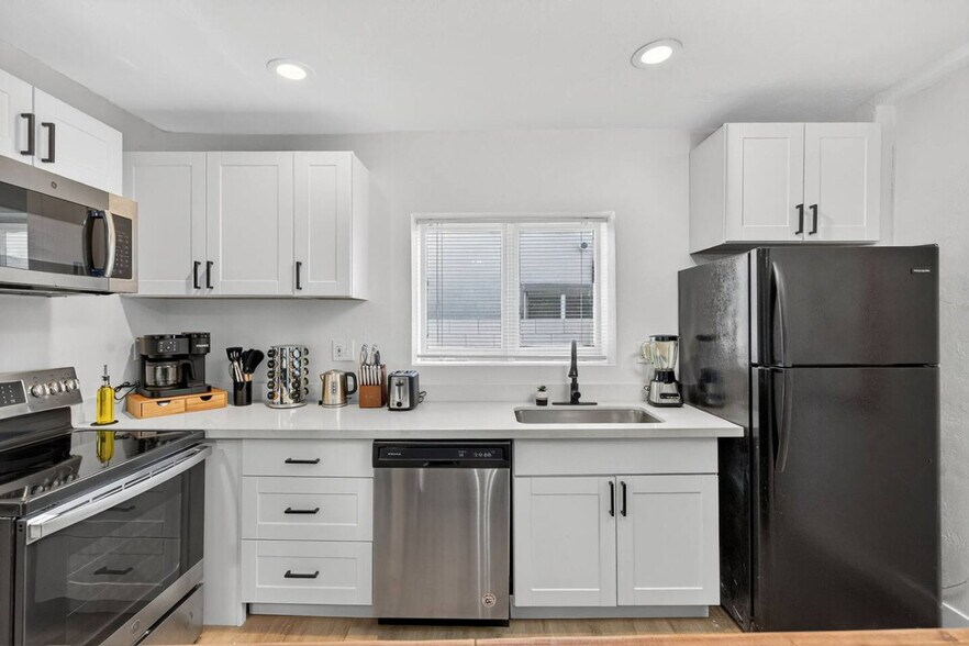 Building Photo - 1311 N 14th St