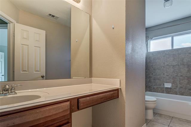 Building Photo - 5620 Sky Ridge Dr