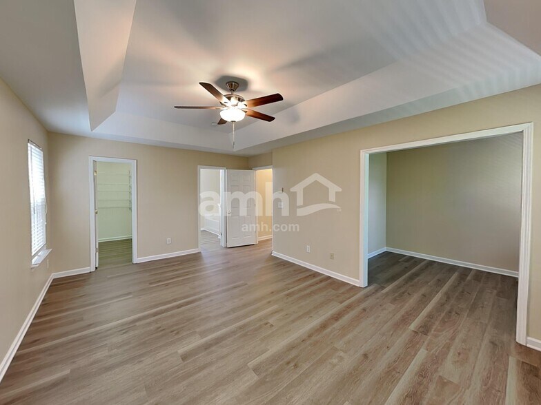 Building Photo - 118 Laporte Ln