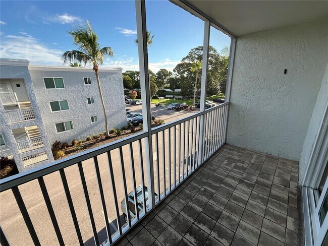 Building Photo - 2650 Coconut Bay Ln