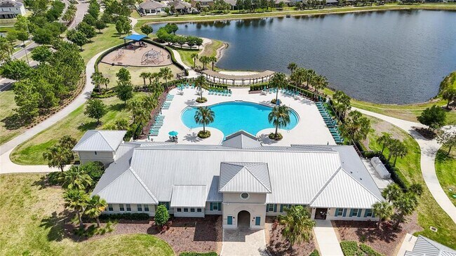 Building Photo - 11176 Leland Groves Dr