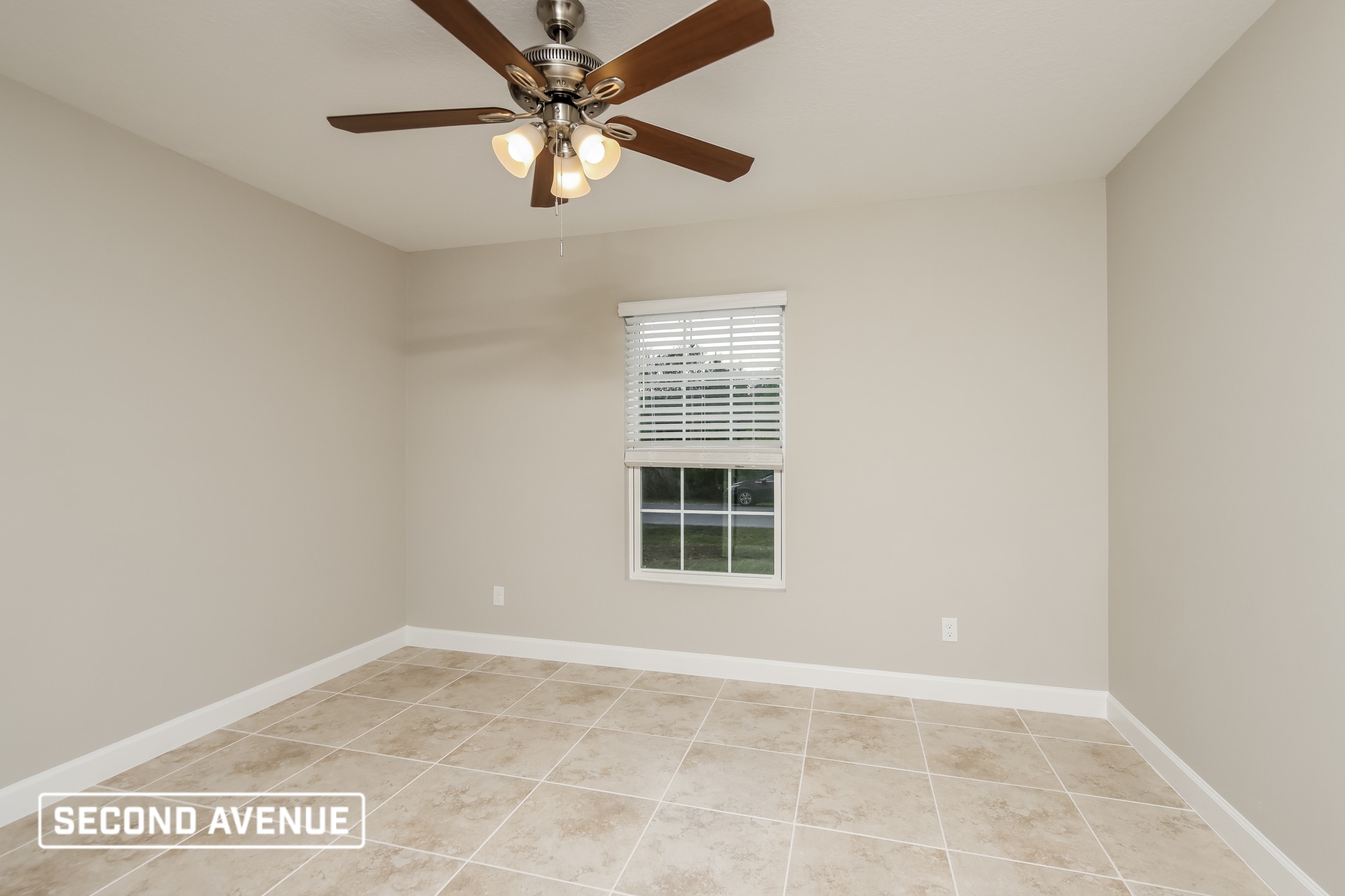 Building Photo - 518 Fountain St SW