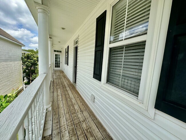 Building Photo - Newly Updated Three Bedroom Home in Westbury Park!