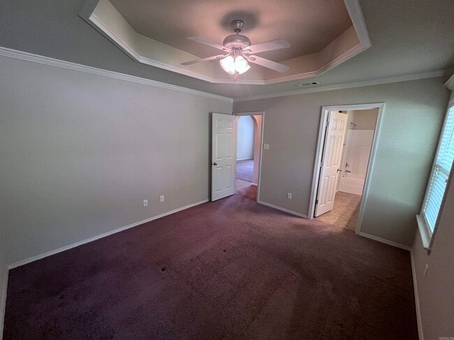 Building Photo - 133 Meadow Dr