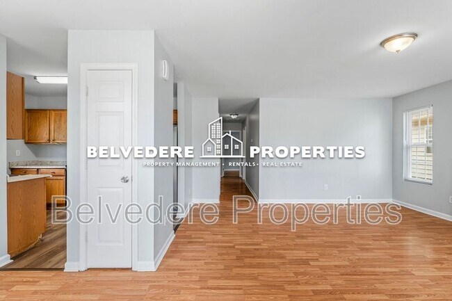 Building Photo - 405 N Dudley St