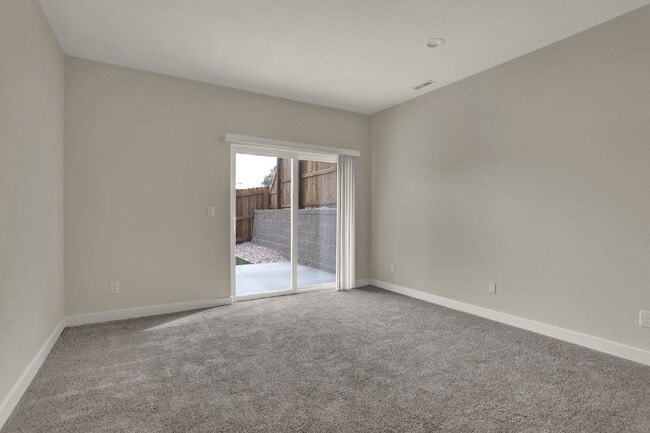 Building Photo - 3780 Venice Grove