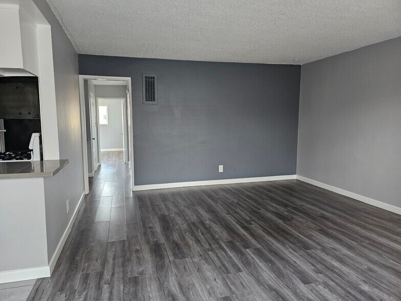 Building Photo - 20810 Amie Ave