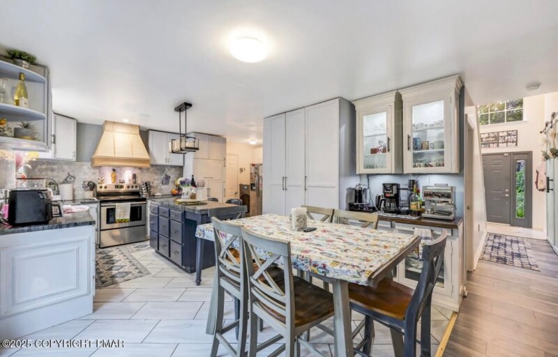 Building Photo - 128 Wilson Ct