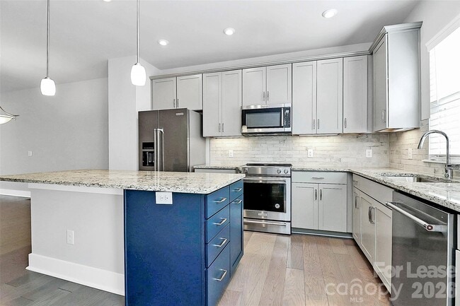 Building Photo - 3726 Sky Haven Dr