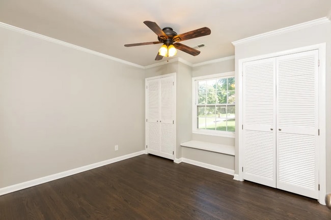 Building Photo - 4417 Saunders Ave