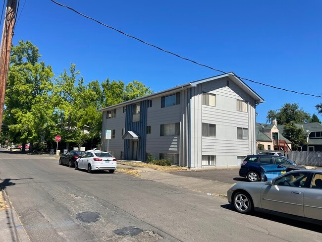 Building Photo - 1463 NW Jackson Ave