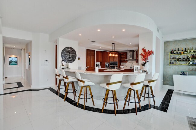 Building Photo - 516 Hendricks Isle