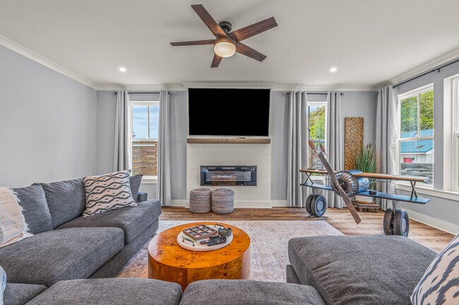Building Photo - 9612 Indian Stone Ct