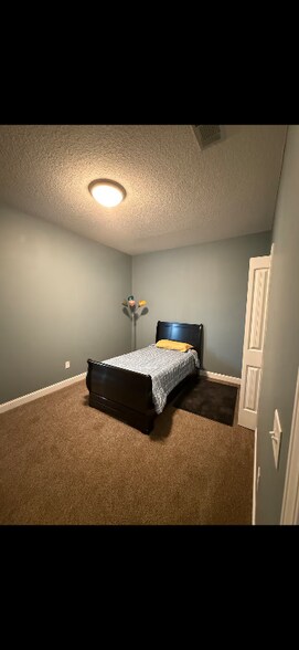 Building Photo - 22 Wythe St