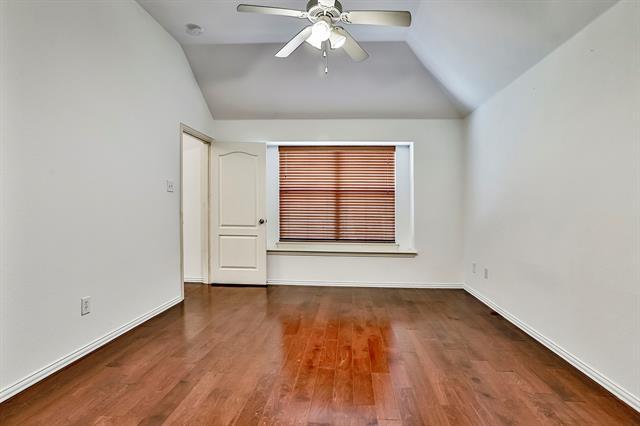 Building Photo - 2853 Cascade Cove Dr