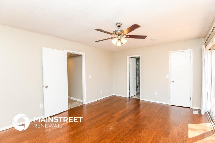 Building Photo - 10617 Dorothy Dr