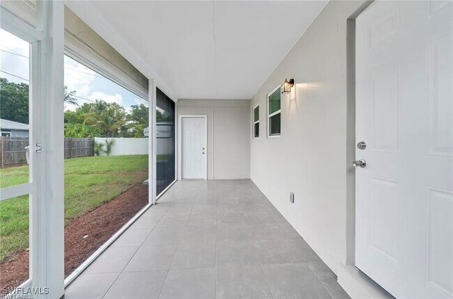 Building Photo - 4415 Thomasson Ln