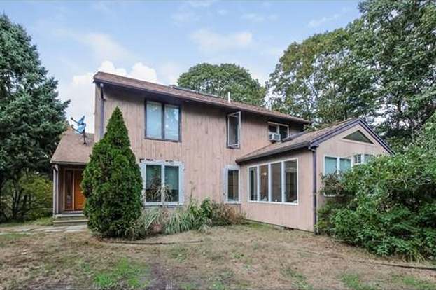 Building Photo - 13 Great Hill Rd