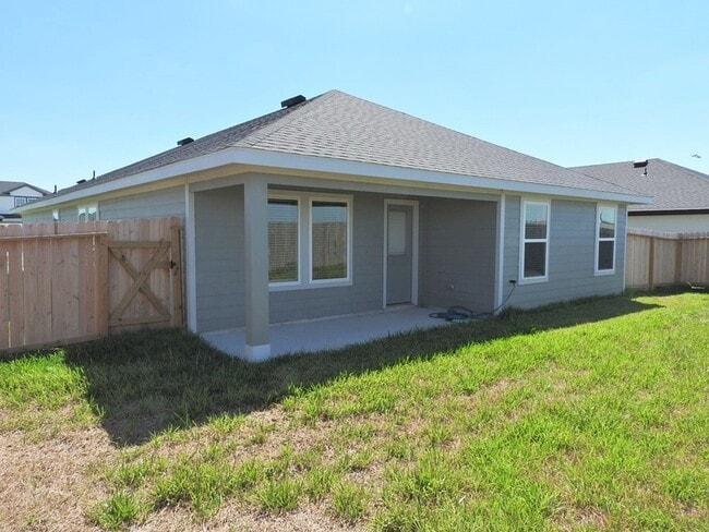 Building Photo - 2226 Laurel Bloom Ln