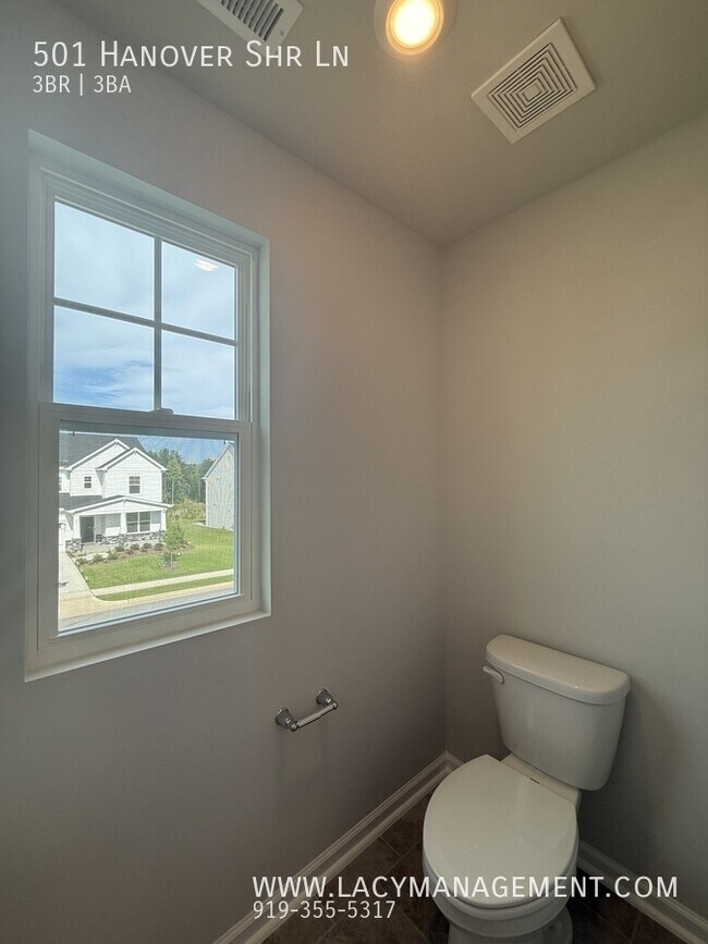 Building Photo - 501 Hanover Shr Ln