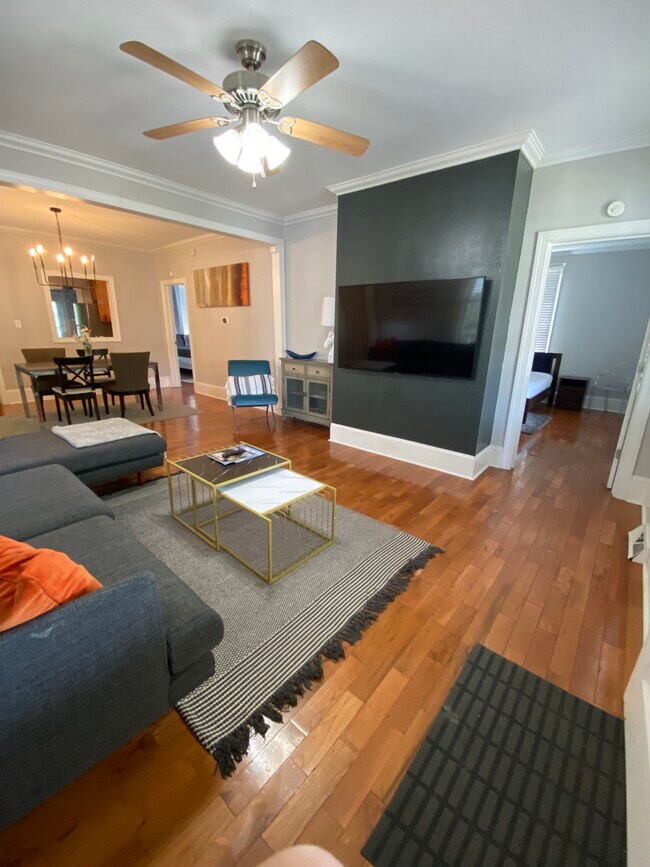 Livingroom - 1541 Wilmore Dr