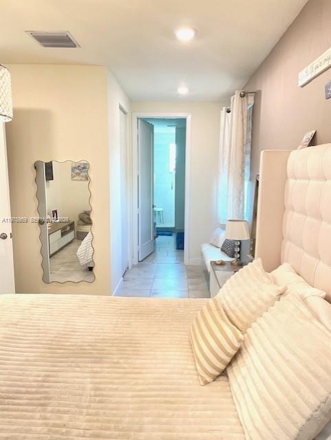 Building Photo - 6410 NW 102nd Path