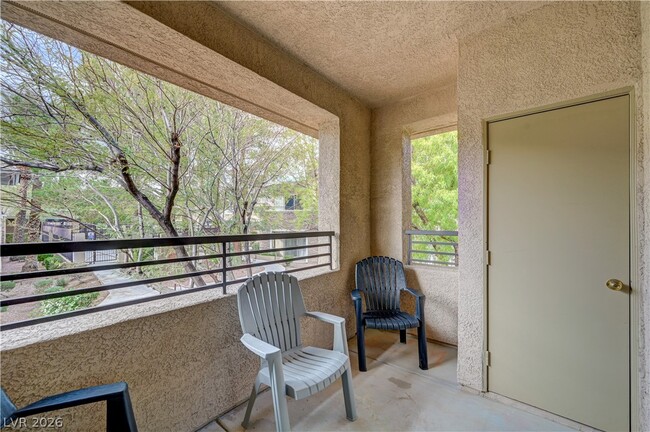 Building Photo - 673 Peachy Canyon Cir