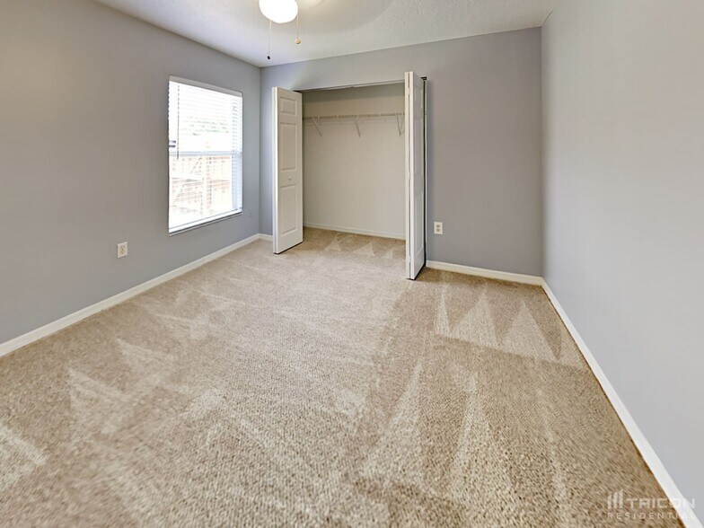 Building Photo - 22210 Bell Harbor Dr