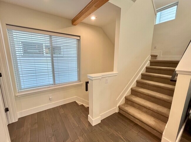 Building Photo - 4176 N Pecos St