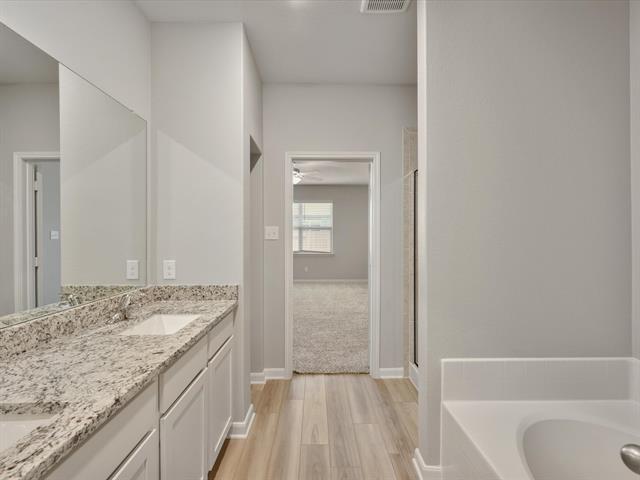 Building Photo - 2113 Erlinda Dr