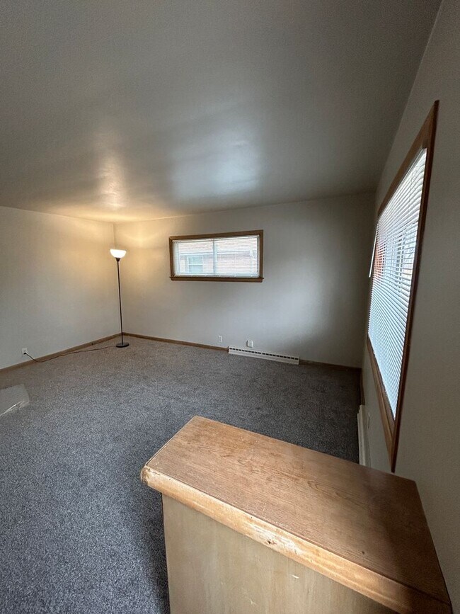 Building Photo - 5861N32ndK