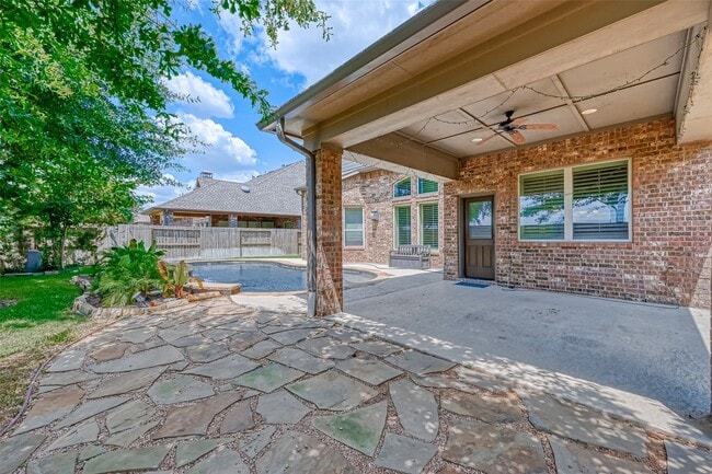 Building Photo - 10323 Hatcher Dr